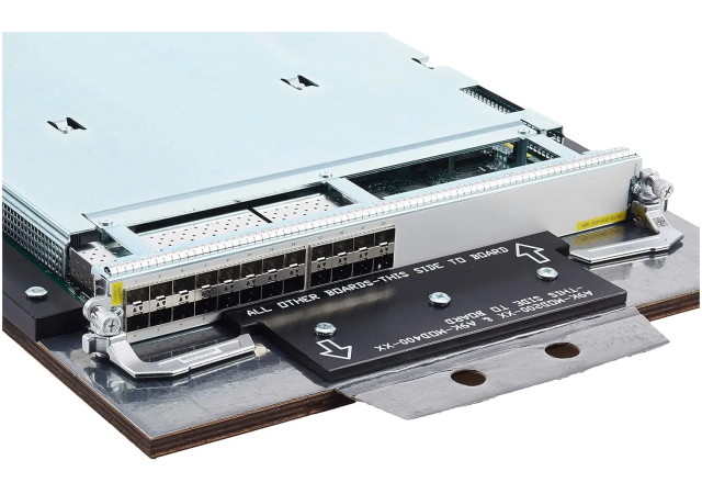 Cisco A9K-24X10GE-1G-TR= - Router Line Card