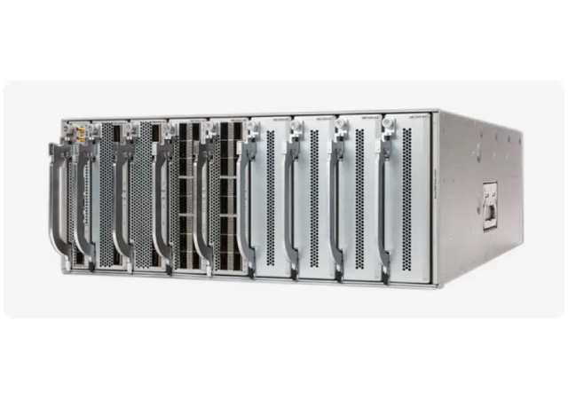 Cisco Nexus N9K-C9408 - Data Centre Switch chassis